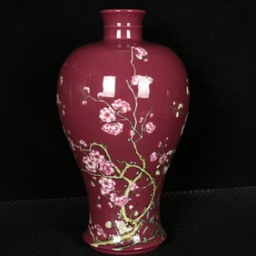 An Exquisite Ruby Red-Glazed Enamel Painted Gold Plum Blossom Pattern Vase