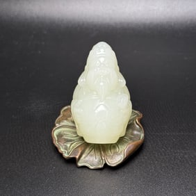 An Exquisite White Jade Mammon Pendant