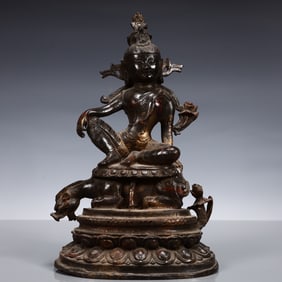 A Solemn Gilt Bronze Statue of Avalokitesvara