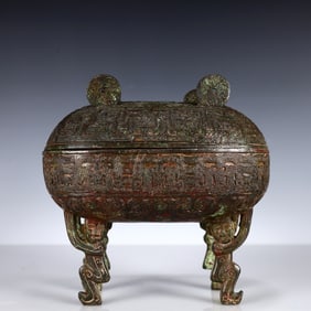 A Rare Bronze Dragon Pattern Box