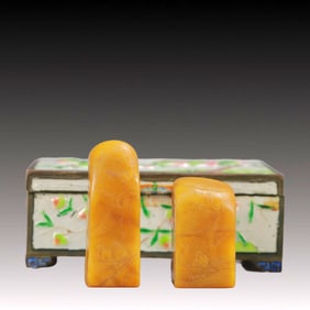 A Set of Fine Tianhuang Stone Figure Pattern Seals