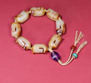 An Exquisite White Jade Pig-Dragon Pattern Bracelets