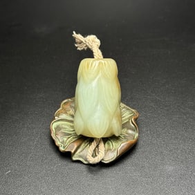 An Exquisite White Jade Lotus Pattern Pendant