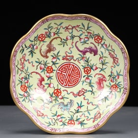 An Exquisite Painted Enamel Bats and Peach Pattern Plate