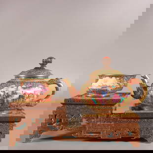 A Set of Exquisite Enamel Figure Pattern Teapots: A Set of Exquisite Enamel Figure Pattern Teapots,Qing Dynasty, China,Qianlong Six-character Mark,Size:10.2inx4.3inx3.1in 