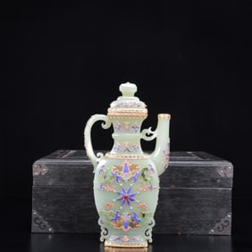 An Exquisite White Jade Cover with Gold Flower Pattern Ewer,Inlaid Turquoise