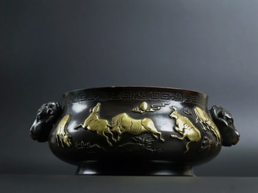 An Exquisite Gilt Bronze Buffalo Pattern Double-Ears Censer