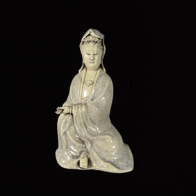 An Exquisite Blance-De-Chine Statue of Avalokitesvara