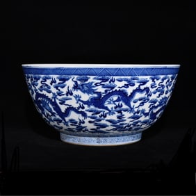 A Huge Blue and White Dragon Pattern Bowl
