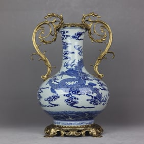 A Huge Blue and White Auspicious Cloud and Dragon Pattern Inlaid Bronze Flower Double-Ears Vase