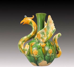 An Exquisite Tang Tri-Color Glazed Pottery Phoenix-Shaped Vase