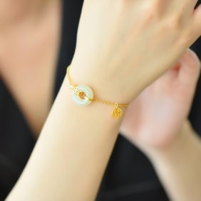 An Exquisite Sterling Silver-Gold Plated Inlaid White Jade Bracelet