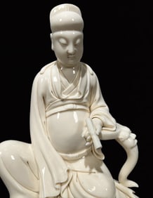 A Solemn Dehua white porcelain Statue of Figure