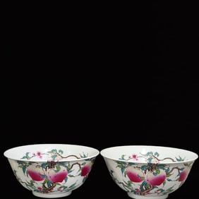 A Pair of Precious Famille-Rose Bats and Peach Pattern Bowls