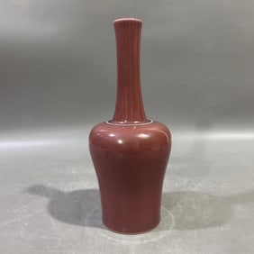 An Exquisite Ji Red Glazed Vase