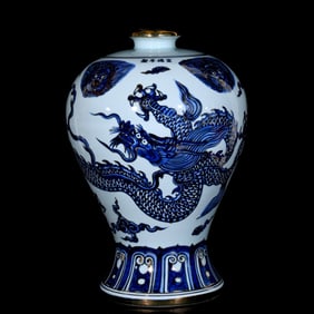 A Rare Blue and White Painted Gold Beast-Face,Auspicious Cloud and Dragon Pattern Vase