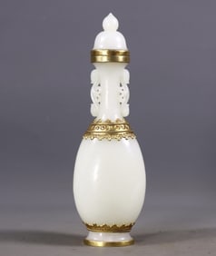 An Exquisite White Jade Cover with Gold Double-Ears Bottle
