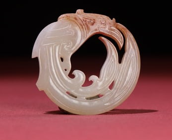 An Exquisite White Jade Bird Pendant