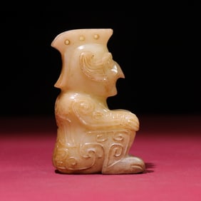 An Exquisite White Jade Auspicious Beast Hand Piece