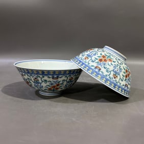 A Pair of Exquisite Doucai Chrysanthemum Pattern Bowls