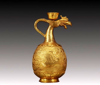 An Exquisite Gilt Bronze Phoenix Pattern Ewer