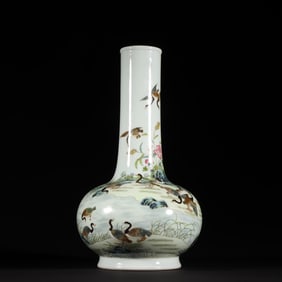 A Rare Enamel Flower and Bird Pattern Vase,With Poem