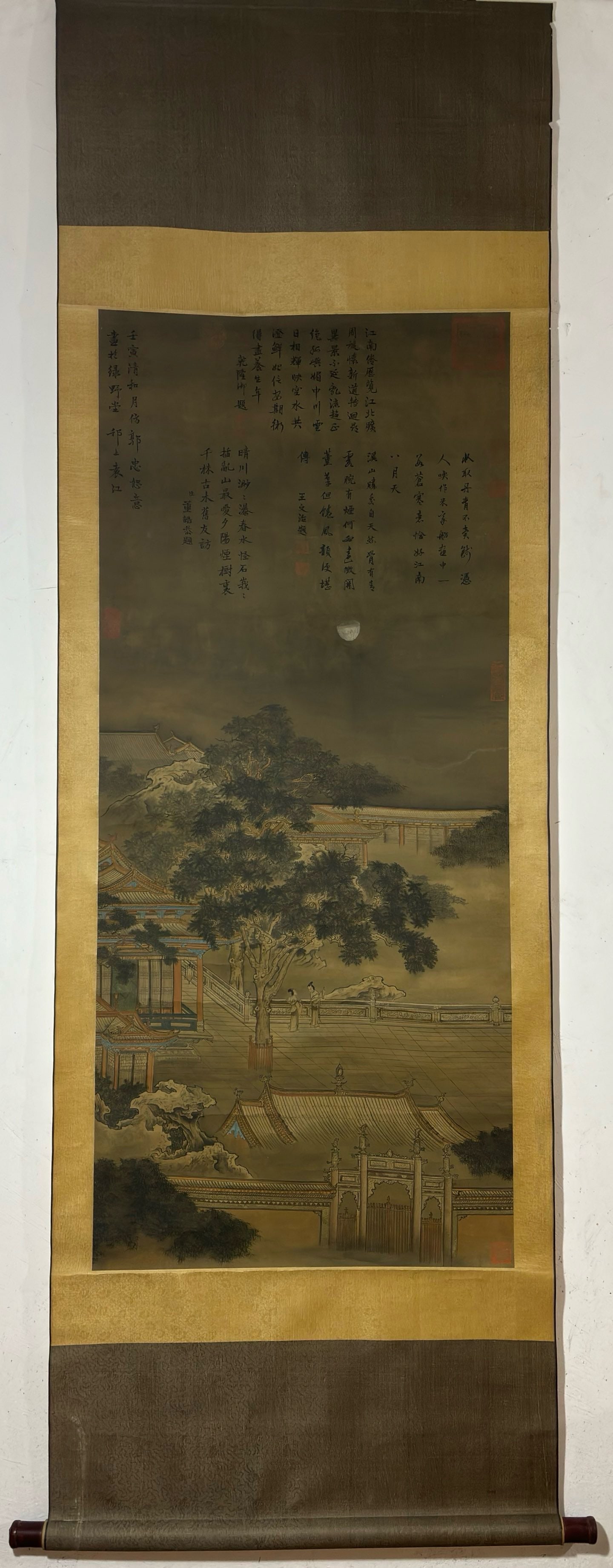 A Chinese Vertical Scroll Ink Painting of Landscape and Figure on Silk,Yuan Jiang: A Chinese Vertical Scroll Ink Painting of Landscape and Figure on Silk,Yuan Jiang,Size:(Without frame)55.5inx24.4in 一幅中国水墨绢本山水