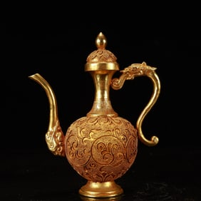 An Exquisite Gilt Bronze Dragon Pattern Ewer