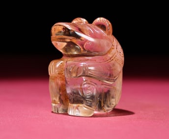 An Exquisite Crystal Bear Hand Piece