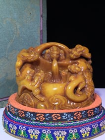 An Exquisite Shoushan Stone Chi-Dragon Pattern Seal