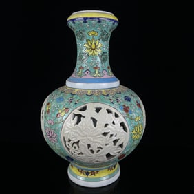 A Rare Turquoise Glazed Hollow Lotus Pattern Vase