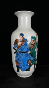An Exquisite Famille-Rose Figure Pattern Vase,With Poem