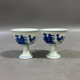 A Pair of Exquisite Blue and White Flower and Rooster Pattern Stem Cups