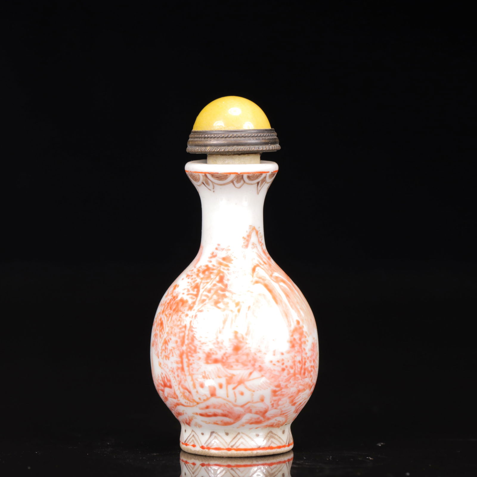 An Exquisite Glass Landscape Pattern Snuff Bottle (1 of 8)