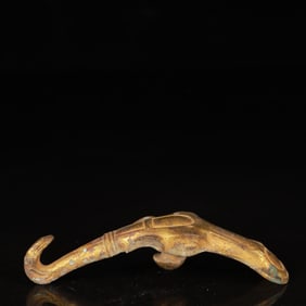 An Exquisite Gilt Bronze Phoenix Ornament