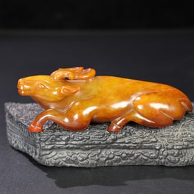 An Exquisite Hotan Jade Deer Ornament