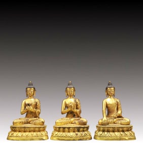 A Set of Solemn Gilt Bronze Statue of Sakyamuni