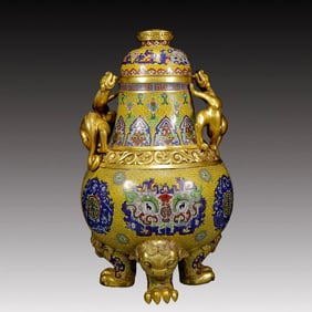 A Huge Cloisonne Beast-Face Pattern Dragon-Ears and Tripod Vase