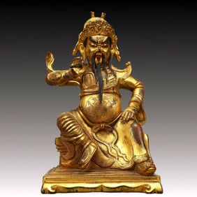 A Solemn Gilt Bronze Statue of ‘Guan Gong'
