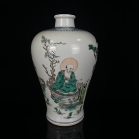 An Exquisite Famille-Rose Arhat Pattern Vase