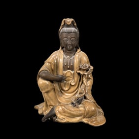 A Solemn Yellow Glazed Statue of Avalokitesvara