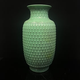 A Huge Green Glazed Bamboo Pattern Vase