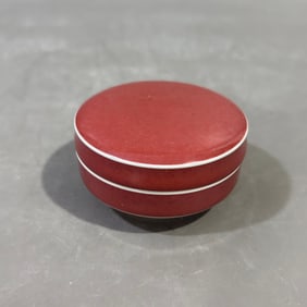 An Exquisite Ji Red Glazed Cover Box