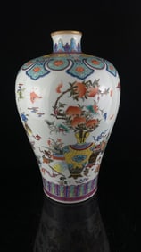 A Rare Enamel Painted Gold Eight Treasures,Bats and Peach Pattern Vase
