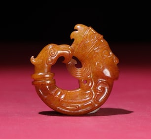 An Exquisite Hotan Jade Bird Hand Piece