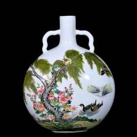 An Exquisite Enamel Flower and Bird Pattern Double-Ears Vase,With Poem