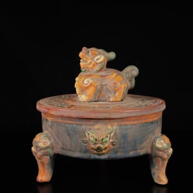 An Exquisite Tang Tri-Color Glazed Pottery Auspicious Beast Tripod Censer