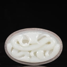 An Exquisite Silver Inlaid White Jade Dragon Pattern Pendant