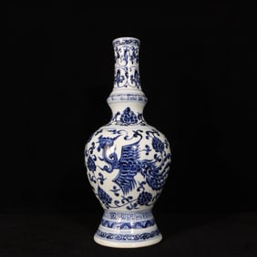 An Exquisite Blue and White Flower and Phoenix Pattern Candlestick