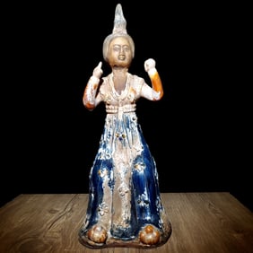 A Rare Tang Tri-Color Glazed Pottery Figure Ornament